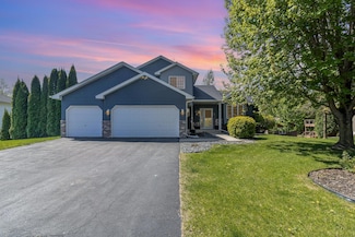 6609 210th Ln N, Forest Lake, MN 55025