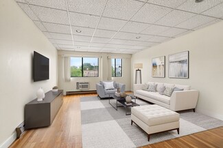 111 Foster St Unit 311, Peabody, MA 01960