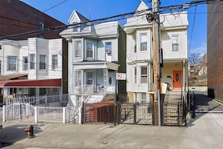 2677 Marion Ave, Bronx, NY 10458