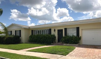 301 Princeton Dr, Lake Worth, FL 33460