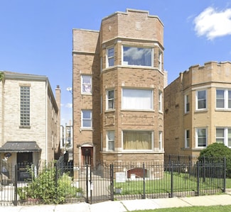 4826 W Henderson St, Chicago, IL 60641