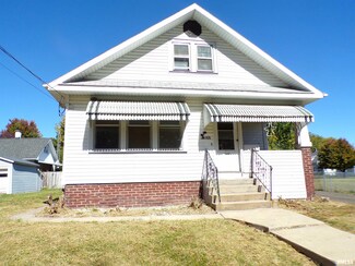 1491 Haynor St, Galesburg, IL 61401