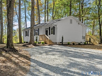 4836 Powhatan Lakes Rd, Powhatan, VA 23139