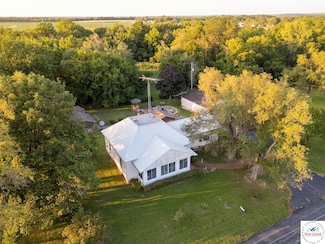 81 SE 500 Rd, Clinton, MO 64735