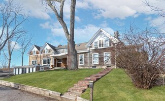 236 Sea St, North Weymouth, MA 02191