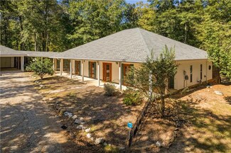 43 Dan Triplett Rd, Woodworth, LA 71485