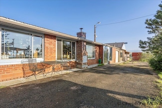 1090 Boundary Rd, Cheyenne, WY 82009