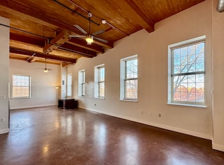 35 Riverwalk Way Unit 302, Lowell, MA 01854