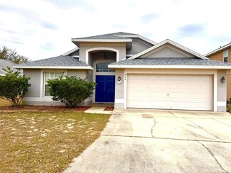 800 Woodlark Dr, Davenport, FL 33897