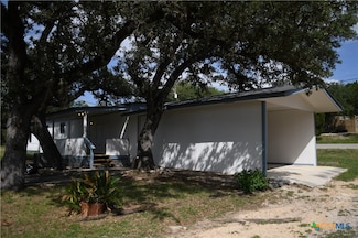 1155 Pecan Cir, Canyon Lake, TX 78133