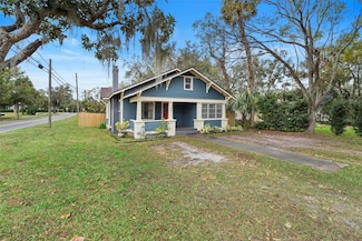 448 E Church St, Deland, FL 32724