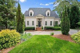 1374 Riverside Dr, Gainesville, GA 30501