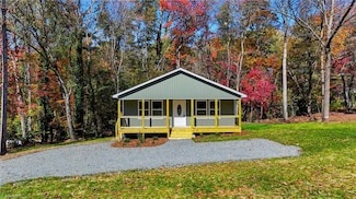 4429 White Rock Rd, Winston-Salem, NC 27105