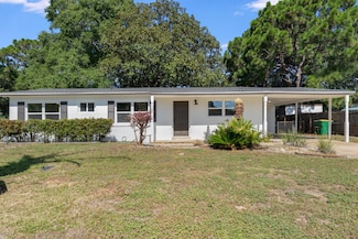 451 Stonehenge Dr, Mary Esther, FL 32569