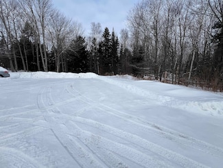 7 Valley Rd, Gorham, NH 03581