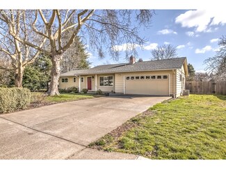 202 SE 39th Ave, Hillsboro, OR 97123