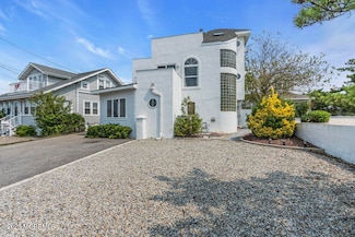 1322 Ocean Ave, Point Pleasant Beach, NJ 08742
