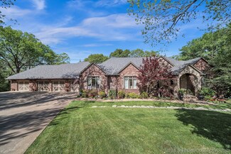 22902 Summit Dr, Claremore, OK 74019