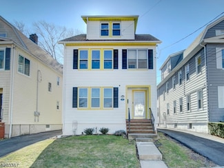 7 Wilfred St Unit 2, Montclair, NJ 07042