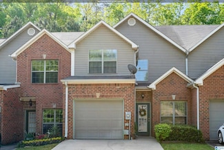 420 Highland Cove Dr, Birmingham, AL 35226