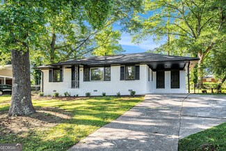 1207 Ellington Dr, Morrow, GA 30260
