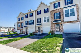 7527 Clayton Ave, Coopersburg, PA 18036