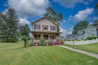 235 S Maple St, Itasca, IL 60143