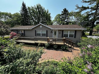 326 5th St NE, Crosby, MN 56441