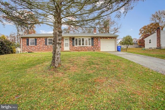 32 Washington Rd, New Freedom, PA 17349