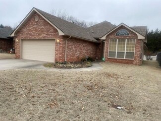 4430 Lilly Valley St, Shawnee, OK 74804