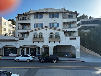 627 Deep Valley Dr, Rolling Hills Estates, CA 90274