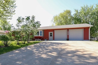 1268 Lokhorst St, Baldwin, WI 54002