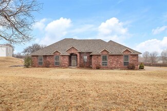 1892 Preakness Path, Guthrie, OK 73044
