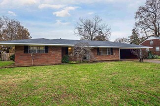 5090 Woodbine Rd, Memphis, TN 38116