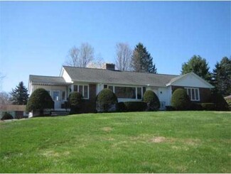 95 Huntington Rd, Hadley, MA 01035