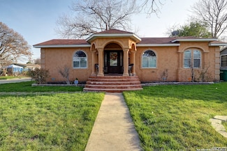 402 Hermine Blvd, San Antonio, TX 78212
