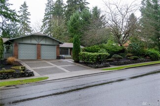 141 Cornell St, Fircrest, WA 98466