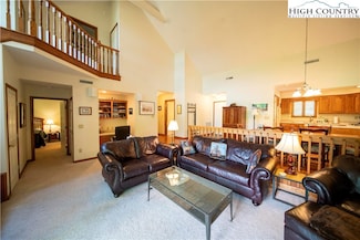140 Manor View Ln Unit Cascades 4, Blowing Rock, NC 28605