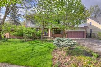 24118 E Baintree Rd, Beachwood, OH 44122