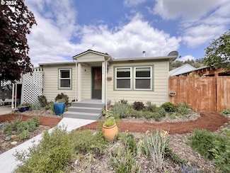 314 SW Brent Dr, John Day, OR 97845