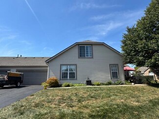 93 Villa Pointe Dr, Columbus, OH 43213