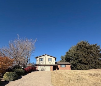 536 W 3rd St, Larned, KS 67550