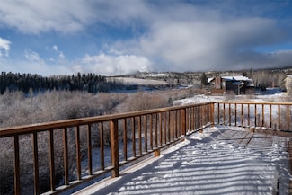 383 W Coyote Dr, Silverthorne, CO 80498