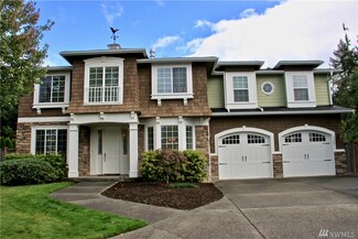 2432 St Andrews Ln, Steilacoom, WA 98388