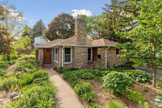 2500 Arthur St NE, Minneapolis, MN 55418