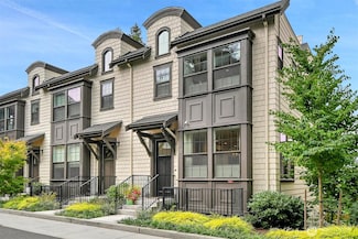 2130 10th Ave W Unit 28, Seattle, WA 98119