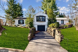 8200 Jenkintown Rd, Elkins Park, PA 19027