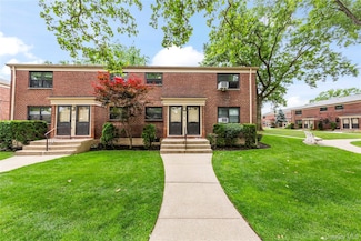 218-02 73rd Ave, Oakland Gardens, NY 11364