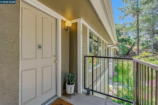 3395 Tice Creek Dr Unit 2, Walnut Creek, CA 94595
