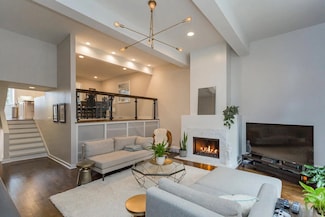 125 Hampton Place, Nashville, TN 37215
